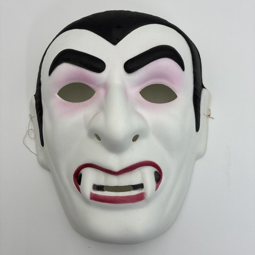 Vintage vampire dracula - vampire,