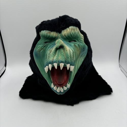 Topstone fang face monster - face,