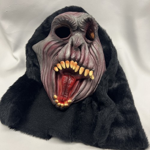 Fang face mask halloween - face,